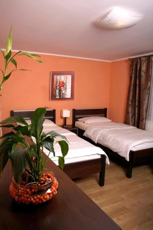 Euro Zajazd - Casa Di Fulvio Maria Viola Hotel Bielsko-Biala Exterior photo